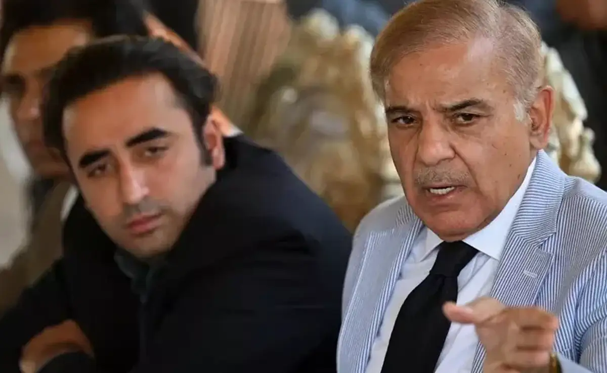 How Pakistan’s Politicians Became Rich While the Country Sinks in Debt